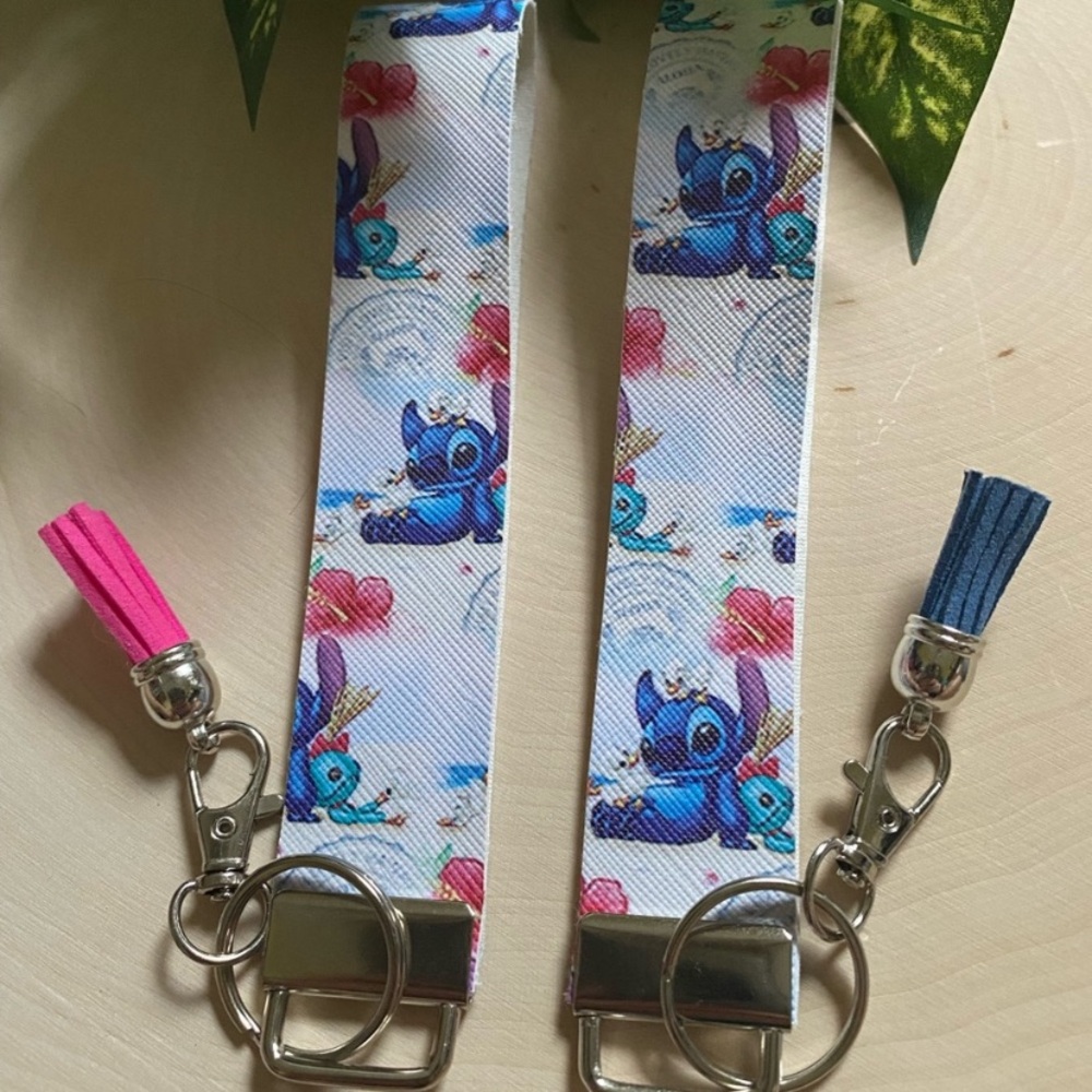 Stitch Summer Beach Print Keychain Wristlet (price for 1)